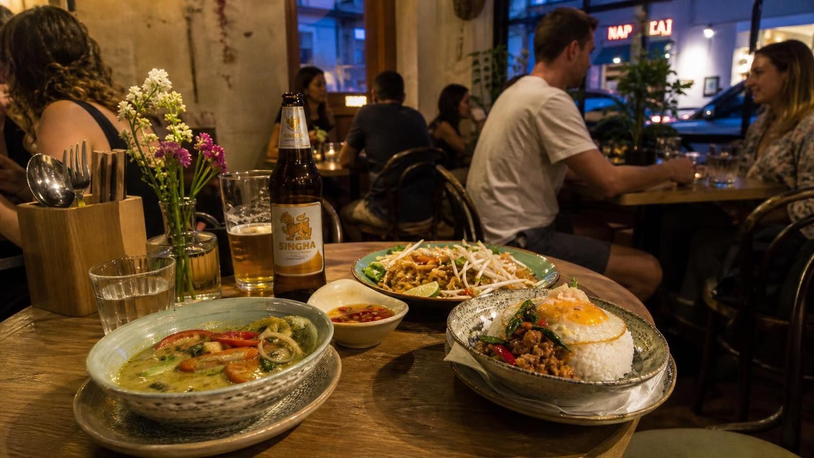 objevte nejlepší thajskou restauraci v praze, kde si můžete vychutnat autentickou thajskou kuchyni plnou čerstvých ingrediencí a tradičních chutí.