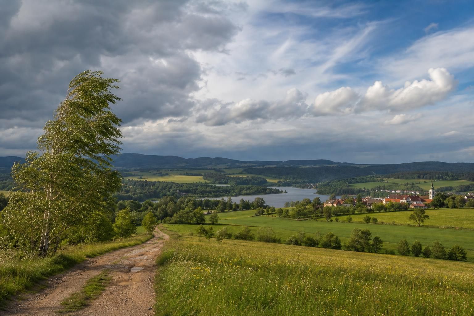 zjistěte aktuální předpověď počasí na dnes a zítra. sledujte nejnovější informace o teplotách, srážkách a dalších klimatických podmínkách, které vás čekají.
