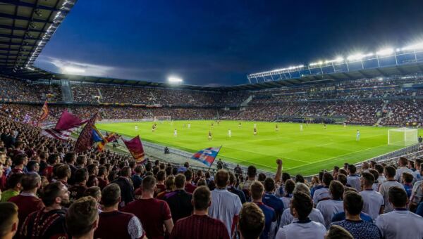 Sparta Praha vs Lyon: Sestavy, živý přenos a kde sledovat zápas UEFA