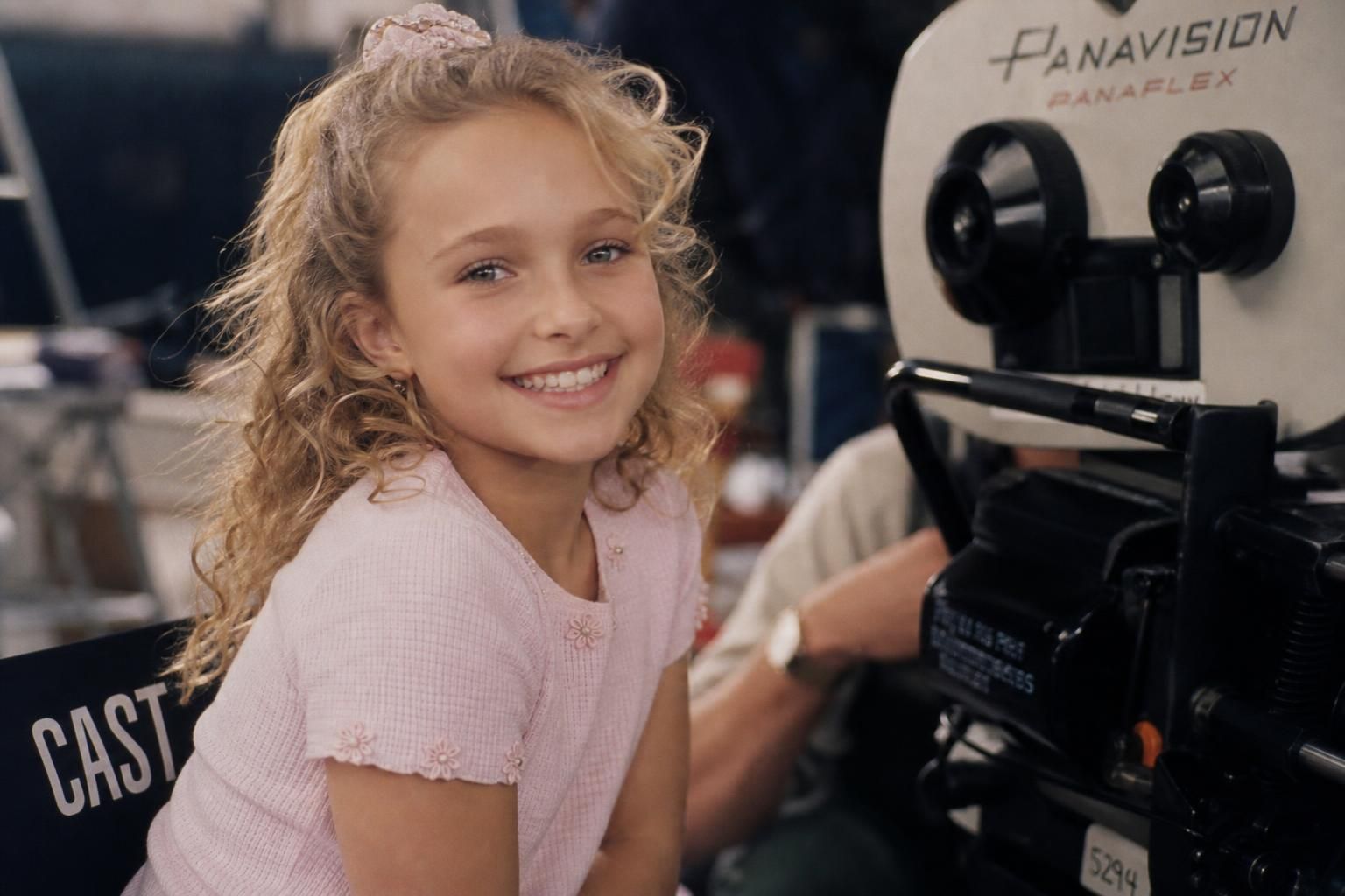 objevte život a kariéru hayden panettiere, od jejích začátků až po dosažení slávy a úspěchu v herectví a hudbě.