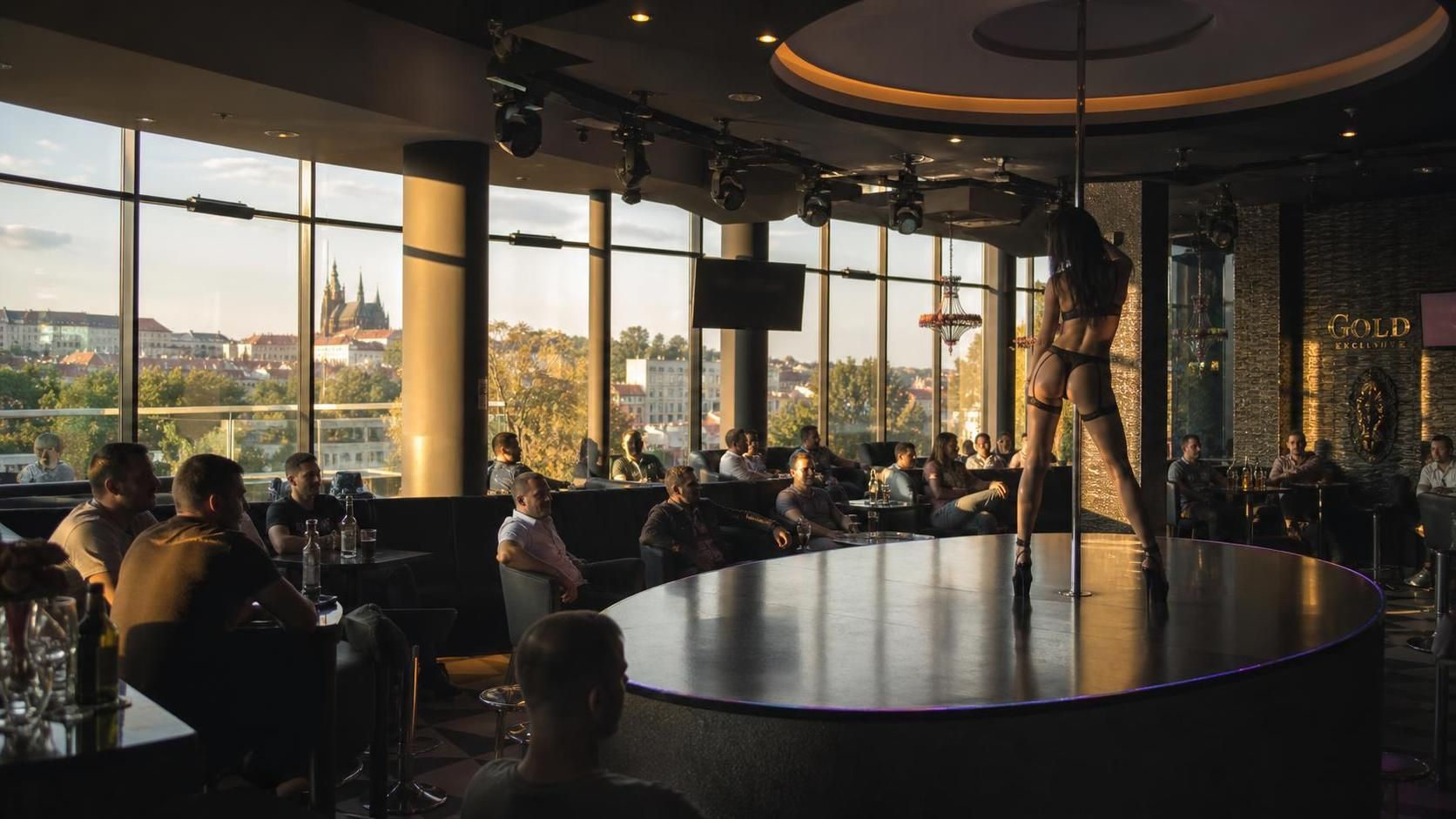 objevte nejlepší strip club v praze s nejlepšími vystoupeními, skvělou atmosférou a nezapomenutelným zábavním zážitkem.