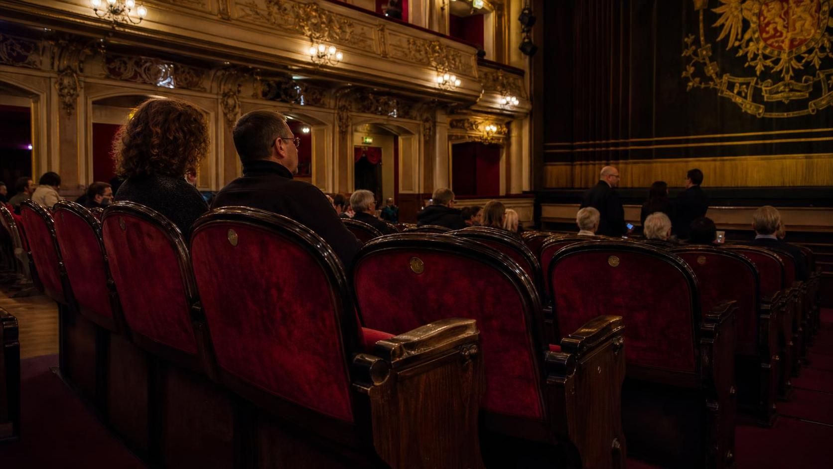 objevte nejlepší divadla v praze s nejnovějšími představeními, recenzemi a tipy na nezapomenutelný divadelní zážitek.