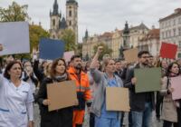 Stávka ve veřejném sektoru: zaměstnanci veřejných služeb protestují